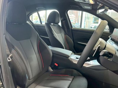 2026 BMW 3 SERIES thumbnail 17