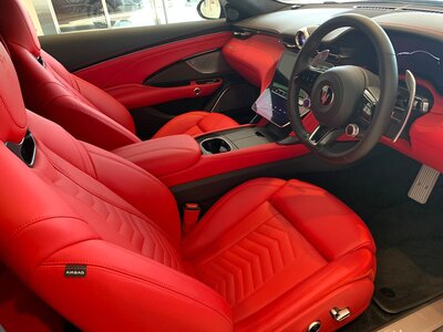 صورة 11 لـ 2025 Maserati GRANTURISMO