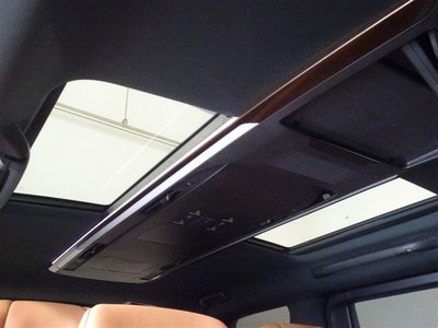 صورة 23 لـ 2025 Toyota VELLFIRE