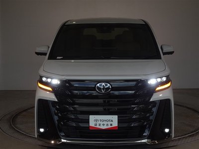صورة 30 لـ 2025 Toyota VELLFIRE