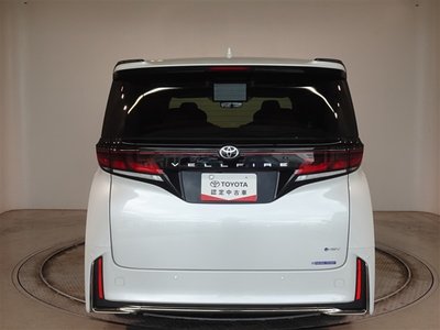 صورة 26 لـ 2025 Toyota VELLFIRE