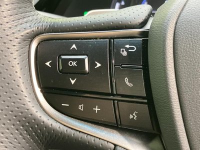 2024 Lexus ES thumbnail 30