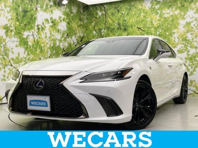 2024 Lexus ES photo 1
