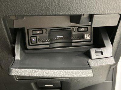 2024 Lexus ES thumbnail 29