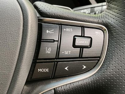 2024 Lexus ES thumbnail 31