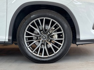 2019 Lexus RX thumbnail 40