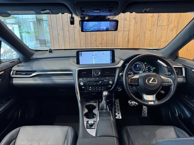 2019 Lexus RX photo 9