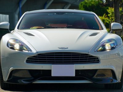 2016 Aston Martin VANQUISH — фото 2