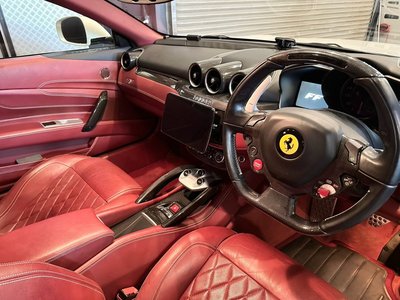 2014 Ferrari FF — фото 19