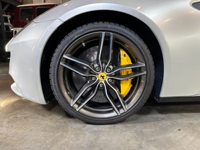 2014 Ferrari FF — фото 15