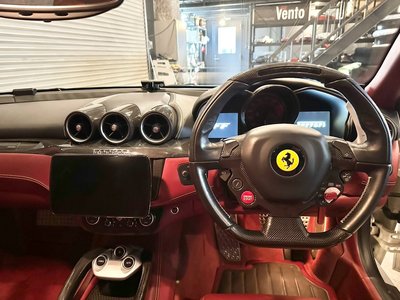 2014 Ferrari FF — фото 18