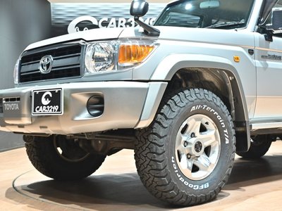 2015 Toyota LAND CRUISER 70 thumbnail 34