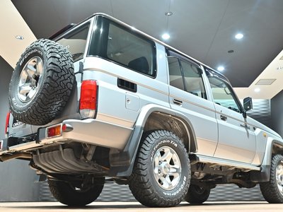 2015 Toyota LAND CRUISER 70 thumbnail 42