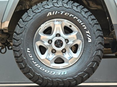 2015 Toyota LAND CRUISER 70 thumbnail 52