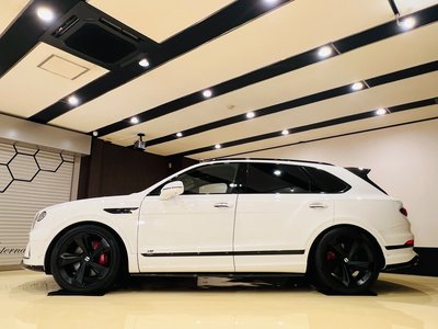 صورة مصغرة 6 لـ 2022 Bentley BENTAYGA