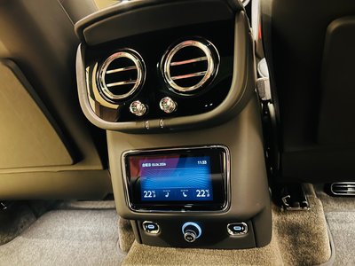 صورة مصغرة 55 لـ 2022 Bentley BENTAYGA