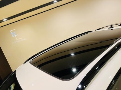صورة مصغرة 18 لـ 2022 Bentley BENTAYGA