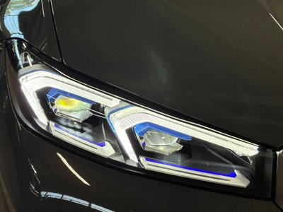 2025 BMW 3 SERIES TOURING photo 11