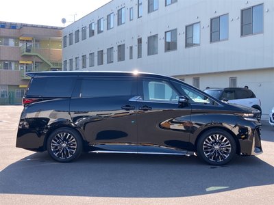صورة 9 لـ 2024 Toyota VELLFIRE