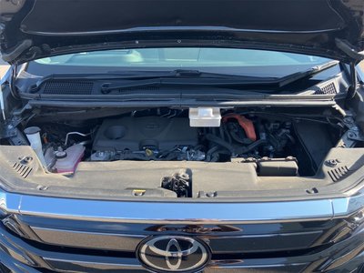 صورة 64 لـ 2024 Toyota VELLFIRE