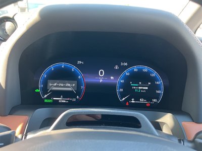 صورة 57 لـ 2024 Toyota VELLFIRE
