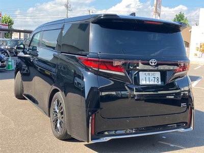 صورة 8 لـ 2024 Toyota VELLFIRE