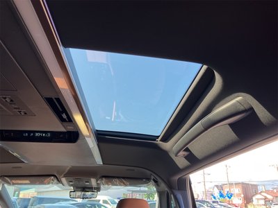 صورة 46 لـ 2024 Toyota VELLFIRE