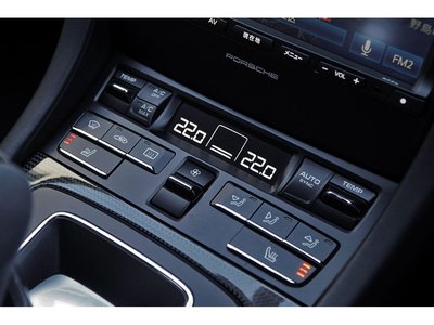 2014 Porsche CAYMAN thumbnail 41