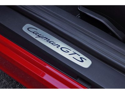2014 Porsche CAYMAN thumbnail 35