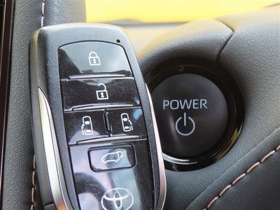 صورة 16 لـ 2024 Toyota VELLFIRE