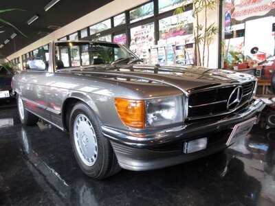 صورة 1 لـ 1989 Mercedes-BENZ SL