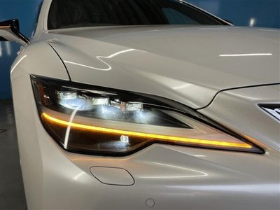 2021 Lexus LS thumbnail 23