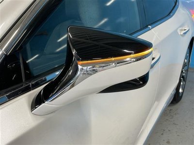 2021 Lexus LS thumbnail 26