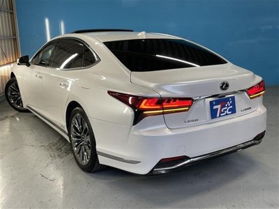 2021 Lexus LS thumbnail 20