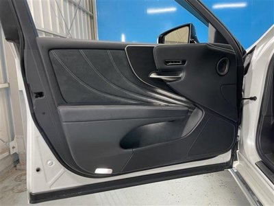 2021 Lexus LS thumbnail 42