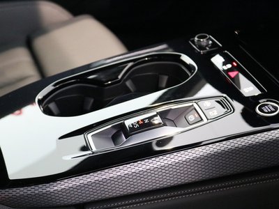 صورة 12 لـ 2025 AUDI A5 AVANT