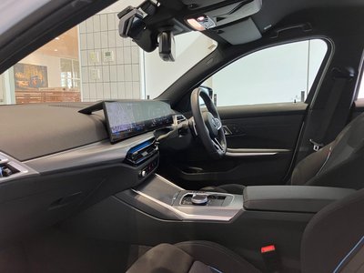 2026 BMW 3 SERIES thumbnail 19