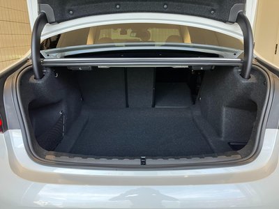 2026 BMW 3 SERIES thumbnail 49