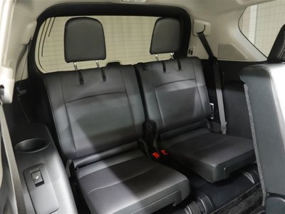 صورة 12 لـ 2023 Toyota LAND CRUISER PRADO