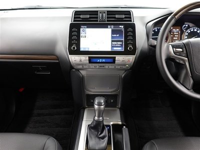 صورة 26 لـ 2023 Toyota LAND CRUISER PRADO