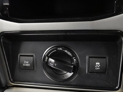 صورة 33 لـ 2023 Toyota LAND CRUISER PRADO