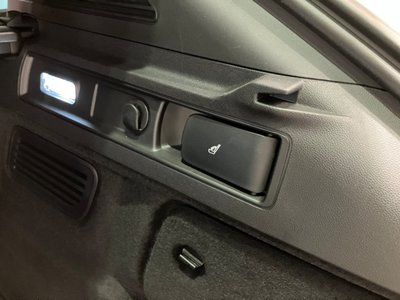 صورة 14 لـ 2024 ALFA Romeo STELVIO