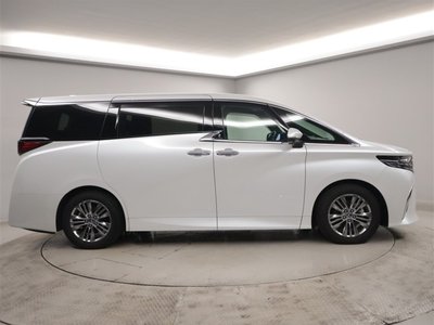 2025 Toyota ALPHARD 照片 2