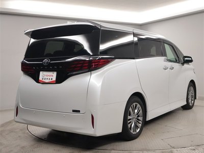 2025 Toyota ALPHARD 照片 3