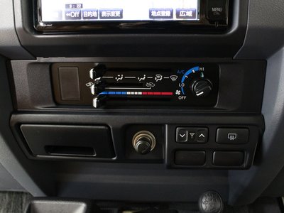 2014 Toyota LAND CRUISER 70 — фото 34