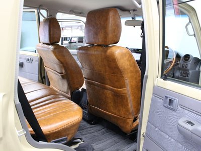 2014 Toyota LAND CRUISER 70 — фото 31