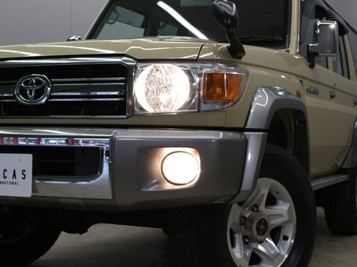 2014 Toyota LAND CRUISER 70 — фото 3