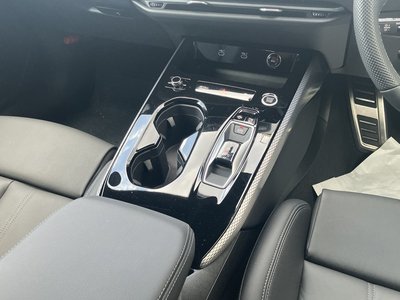 صورة 48 لـ 2025 AUDI A5 AVANT