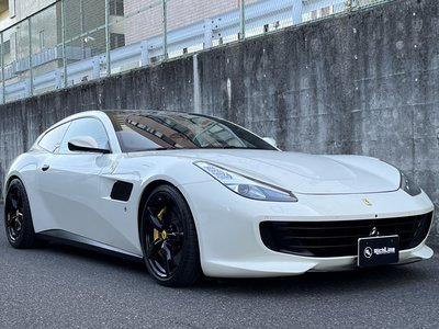 2018 Ferrari GTC4 LUSSO — фото 12