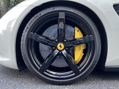 2018 Ferrari GTC4 LUSSO — фото 3